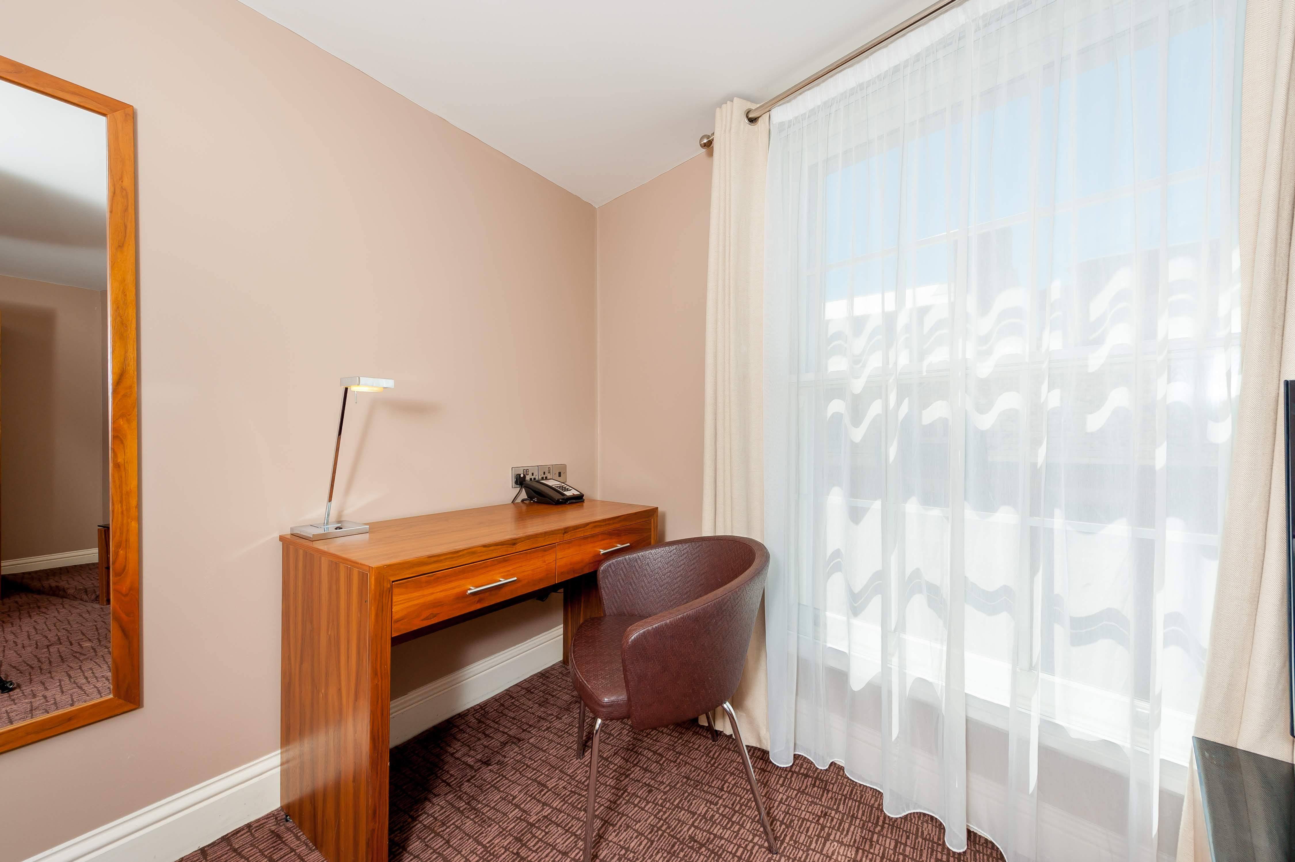 Mercure Centre 4*